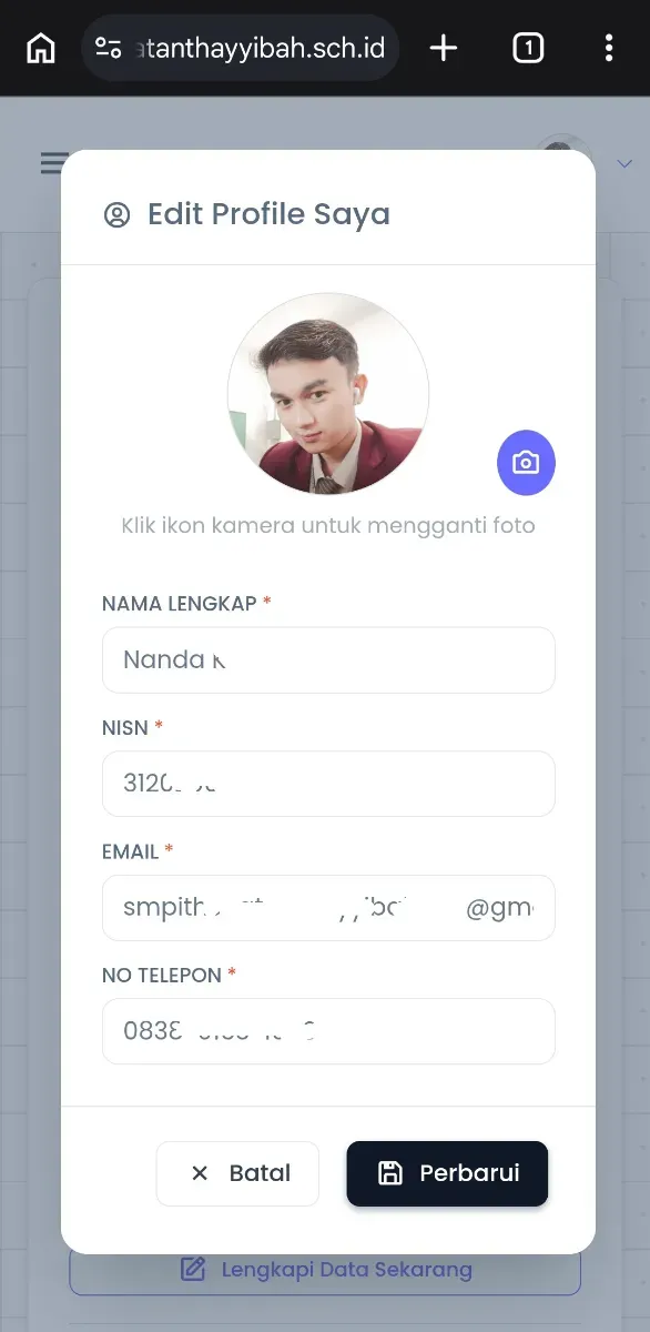 Menambahkan Foto